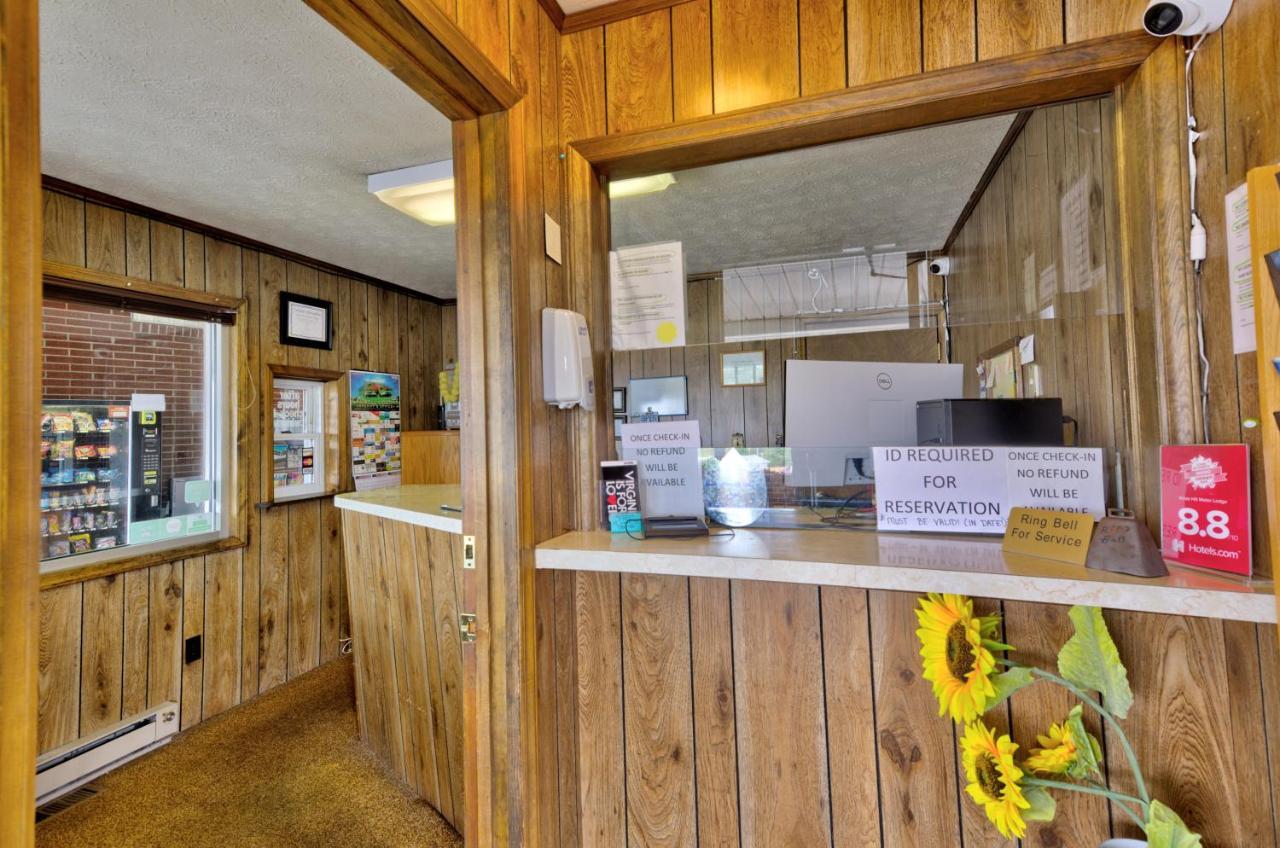 هيلسفيل Knob Hill Motor Lodge المظهر الخارجي الصورة