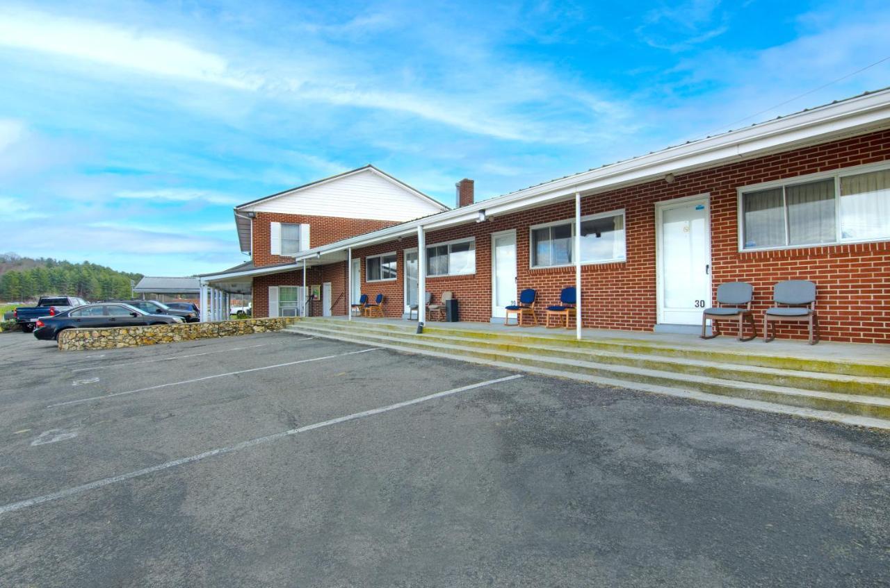 هيلسفيل Knob Hill Motor Lodge المظهر الخارجي الصورة